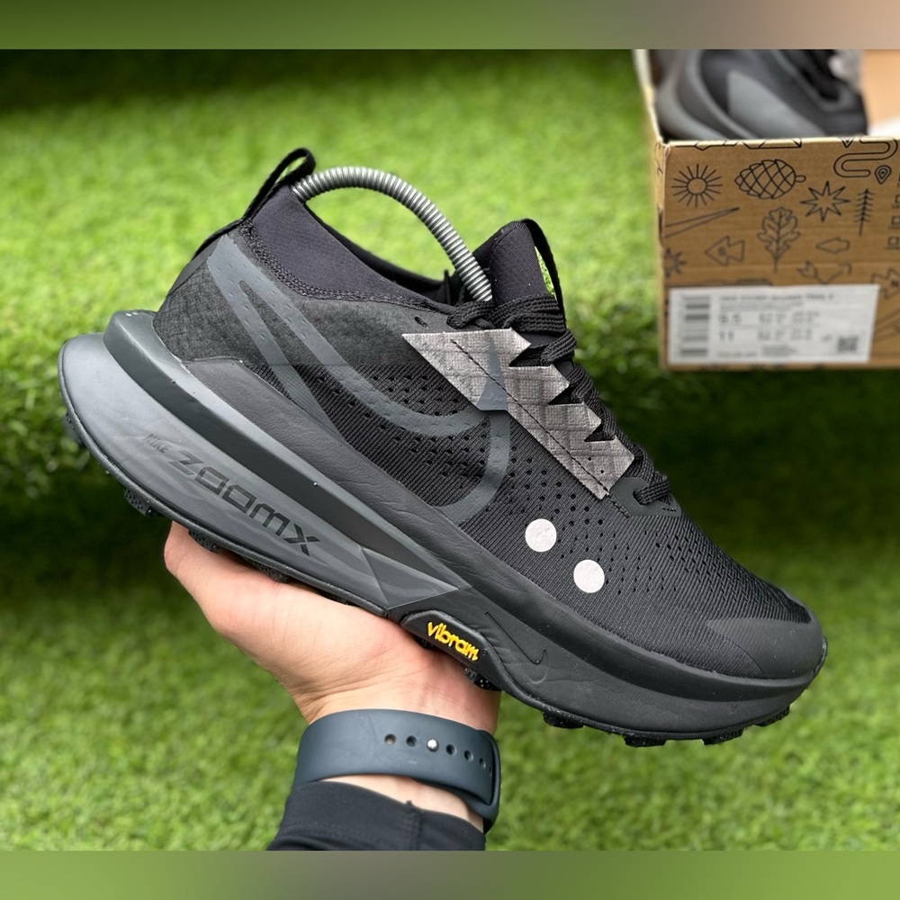 Nike  ZoomX Zegama Trail 2 Black Anthracite Trail Running Shoes Authentic 9,5 US